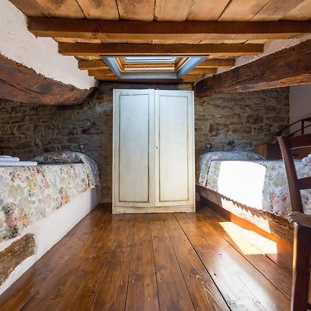Appartamenti Turistici Vicolo S. Chiara Sassoferrato 外观 照片