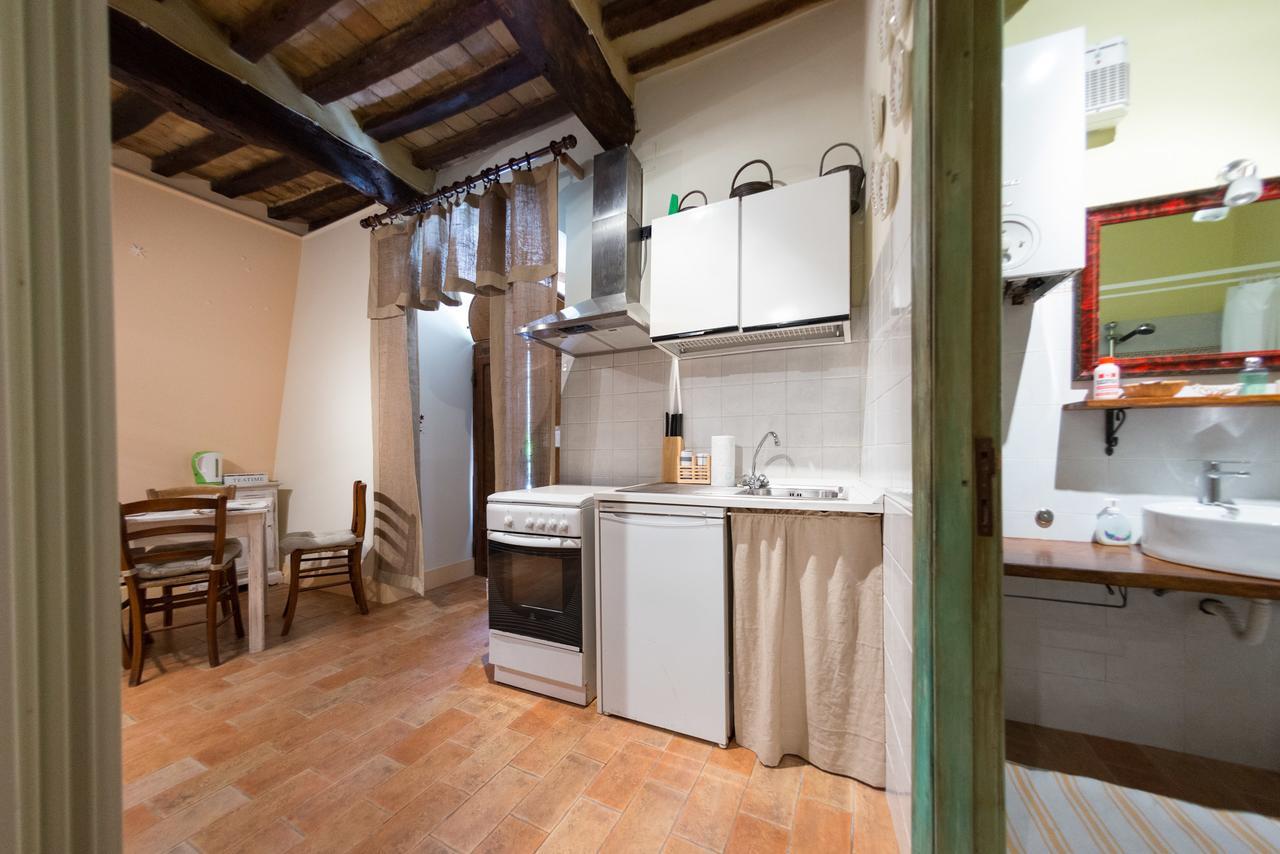 Appartamenti Turistici Vicolo S. Chiara Sassoferrato 外观 照片
